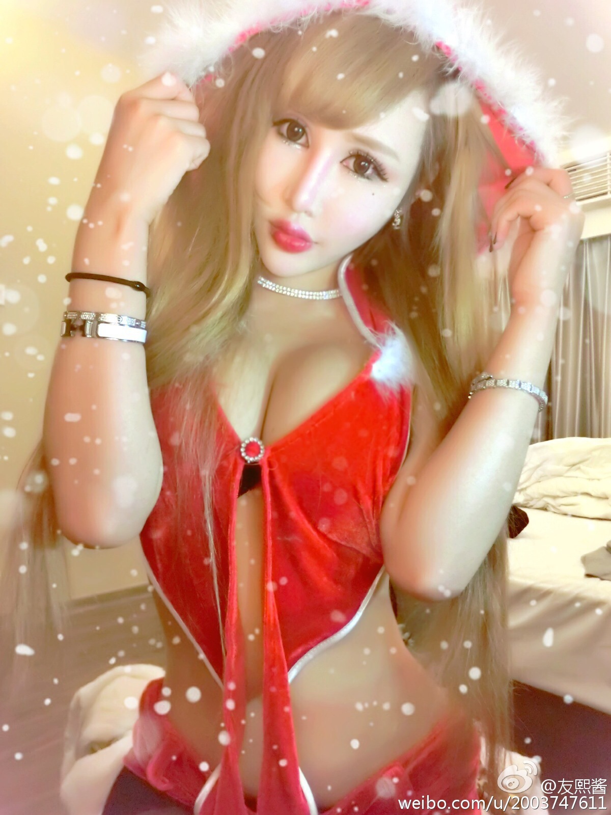 G罩美胸 火爆的辣子 友熙酱 微博自拍破解私密图片 3